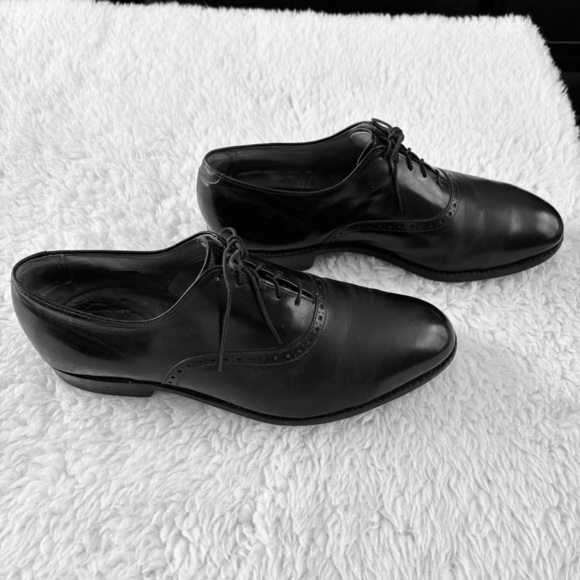 Allen Edmonds Black leather Oxfords Shoes size 9.5 EEE main image 9